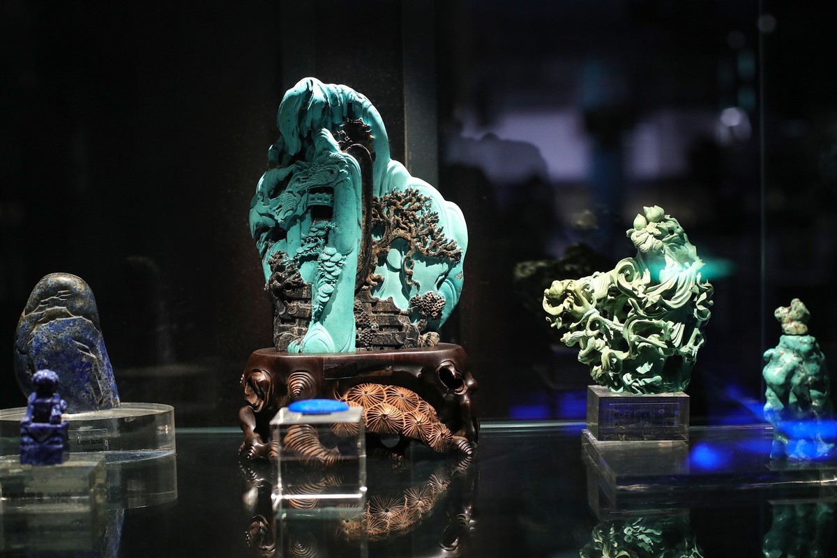 莱卡“光之子”试拍地质标本