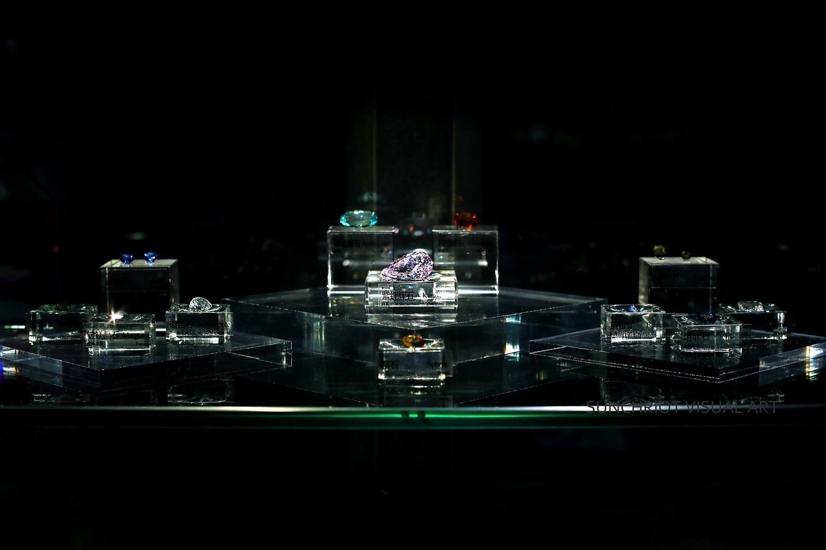 莱卡“光之子”试拍地质标本