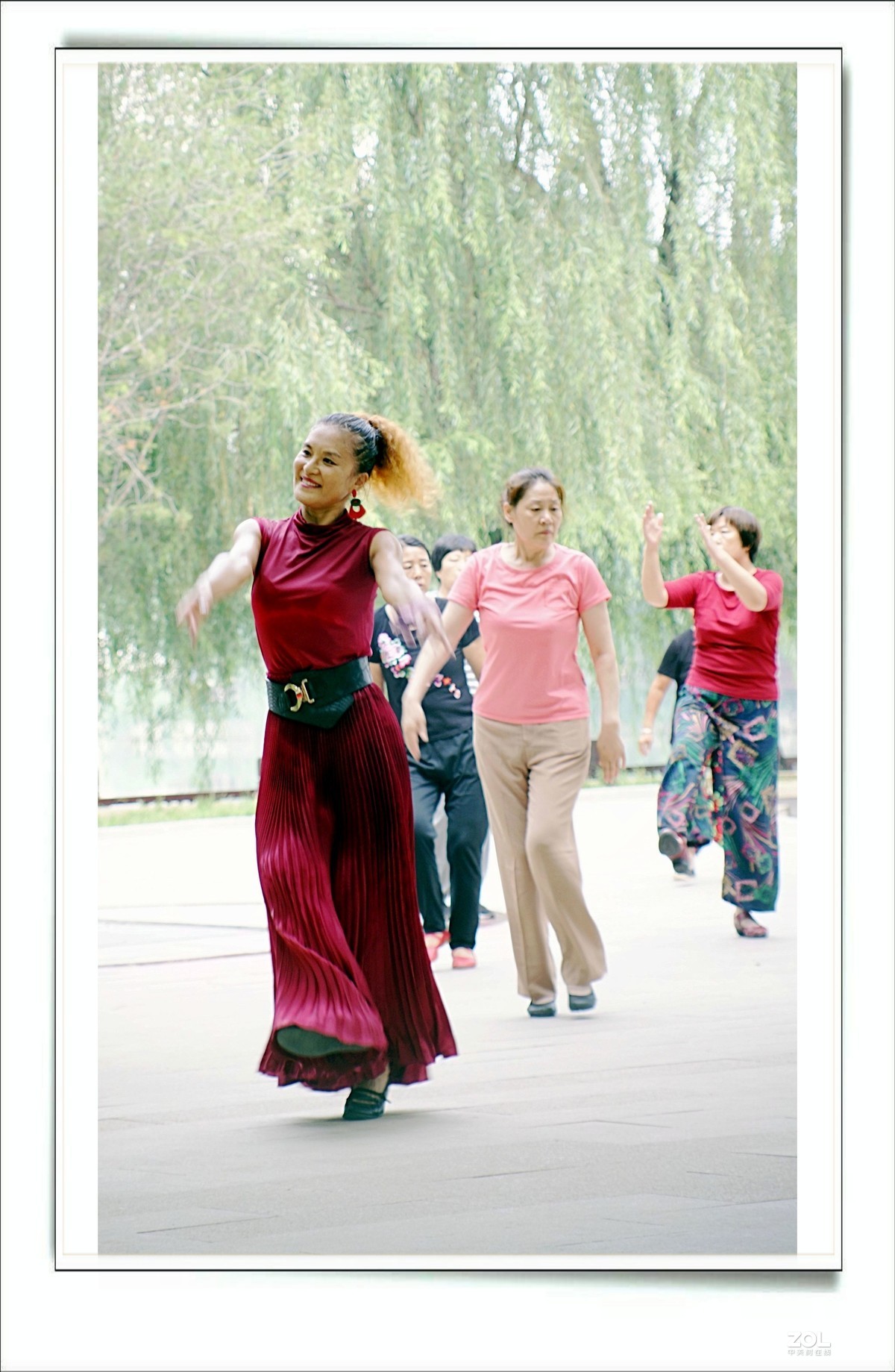 公园里的广场舞