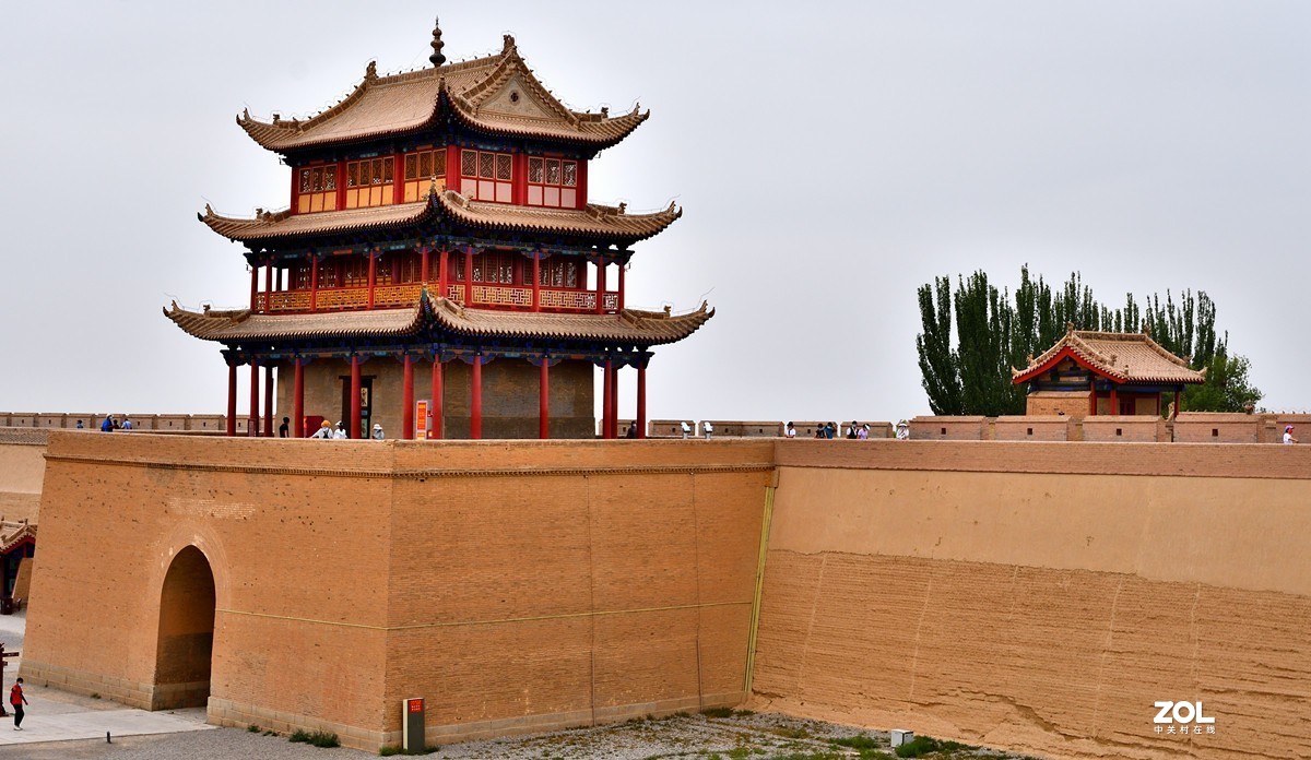 天下第一雄关---嘉峪关