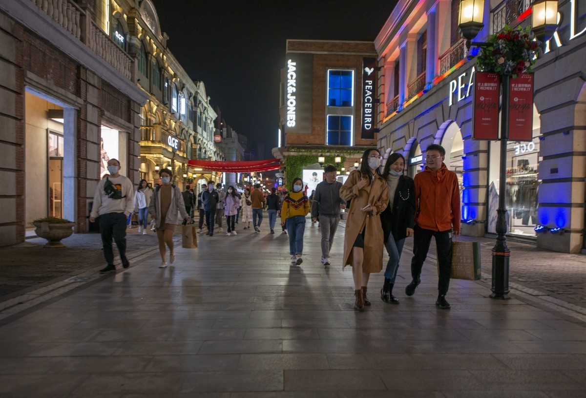 湖北风景名胜掠影（十四. 终结篇）：楚河汉街