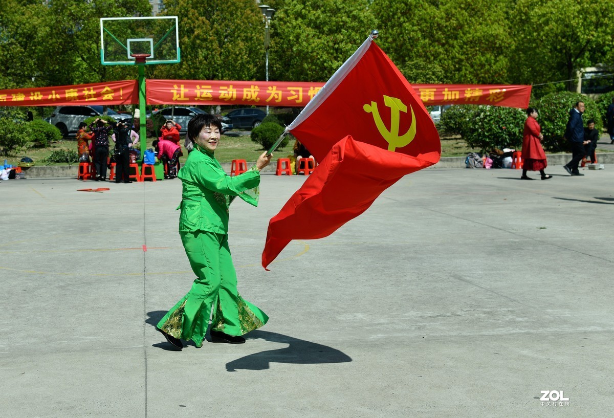 大妈广场舞赛