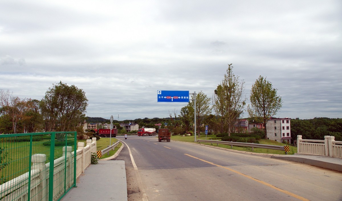 酷热天气乡村行
