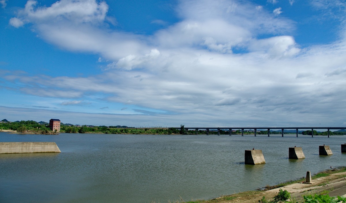 酷热天气乡村行
