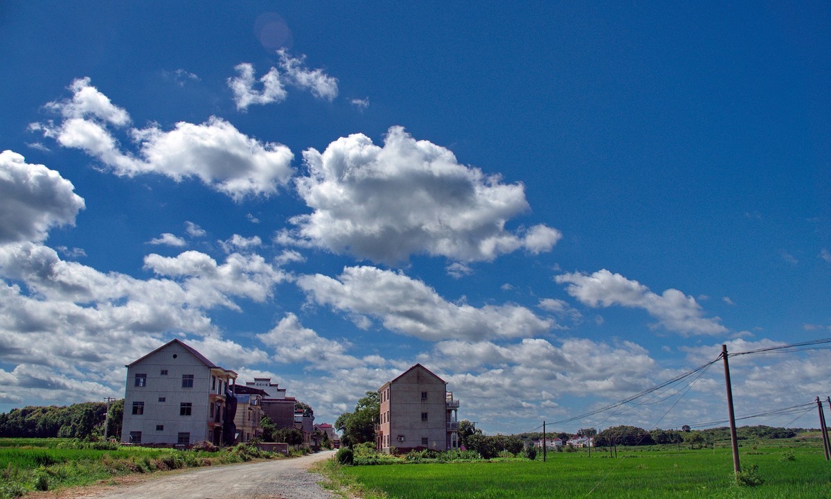 酷热天气乡村行