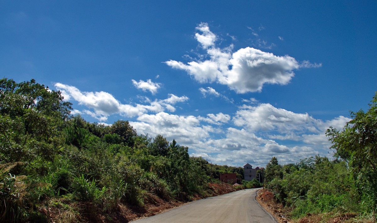酷热天气乡村行