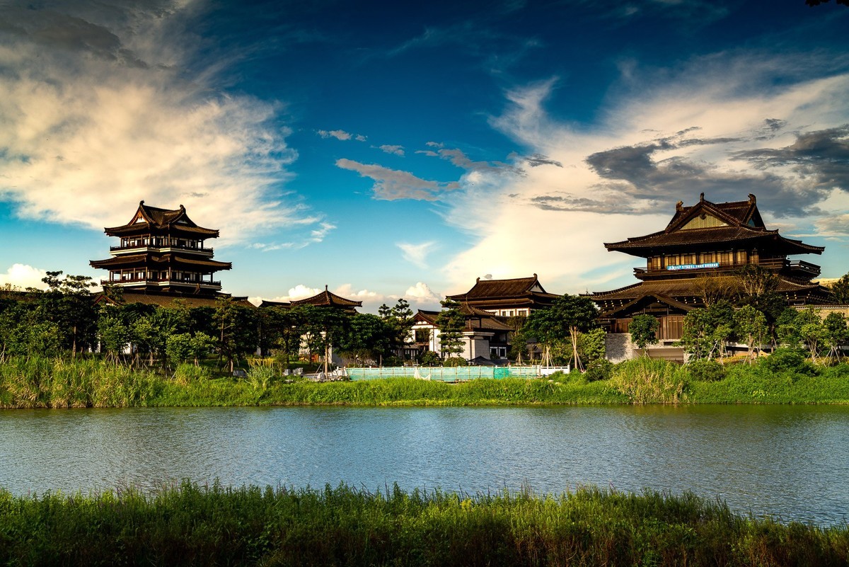 用老镜拍摄的海珠湖