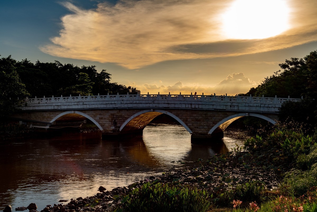 用老镜拍摄的海珠湖