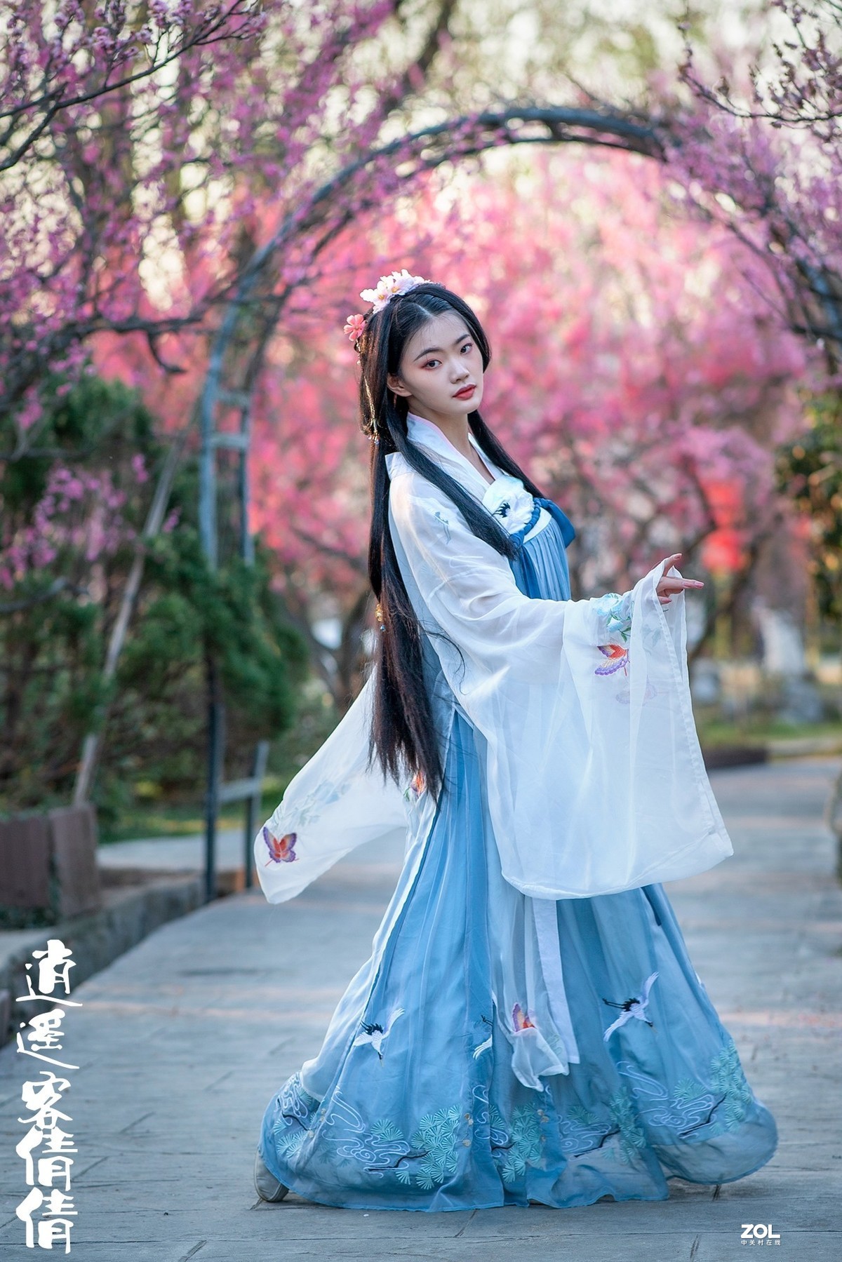 明孝陵梅花山逍遥客汉服人像(倩倩)