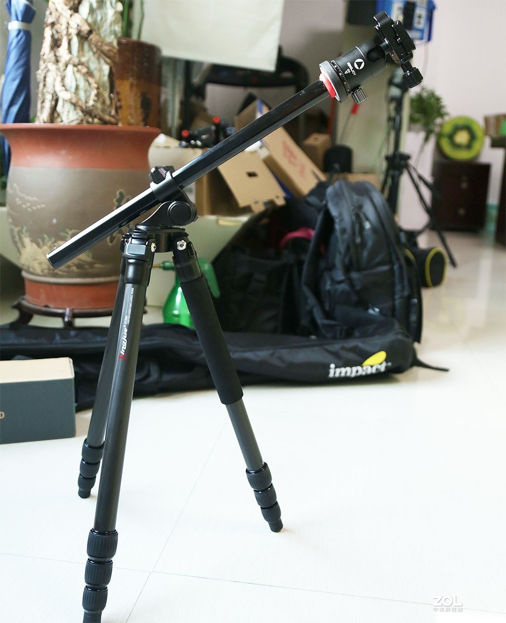 终于找到一款实用好用的横置中轴三脚架了