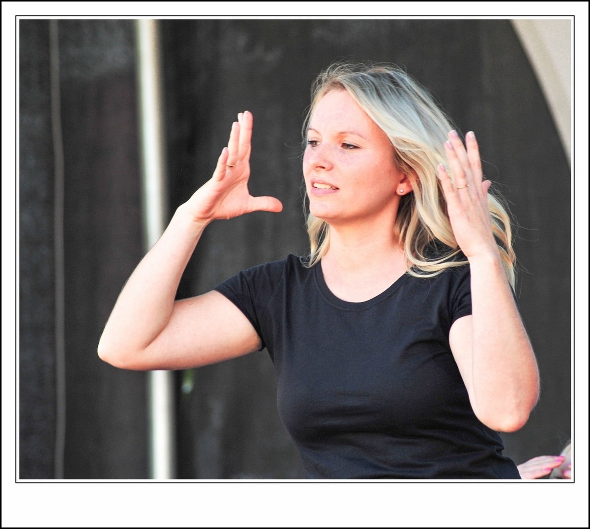 节日中---人物远射秒拍