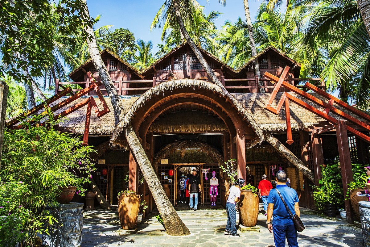 旅游记录：海南陵水 · 椰田古寨