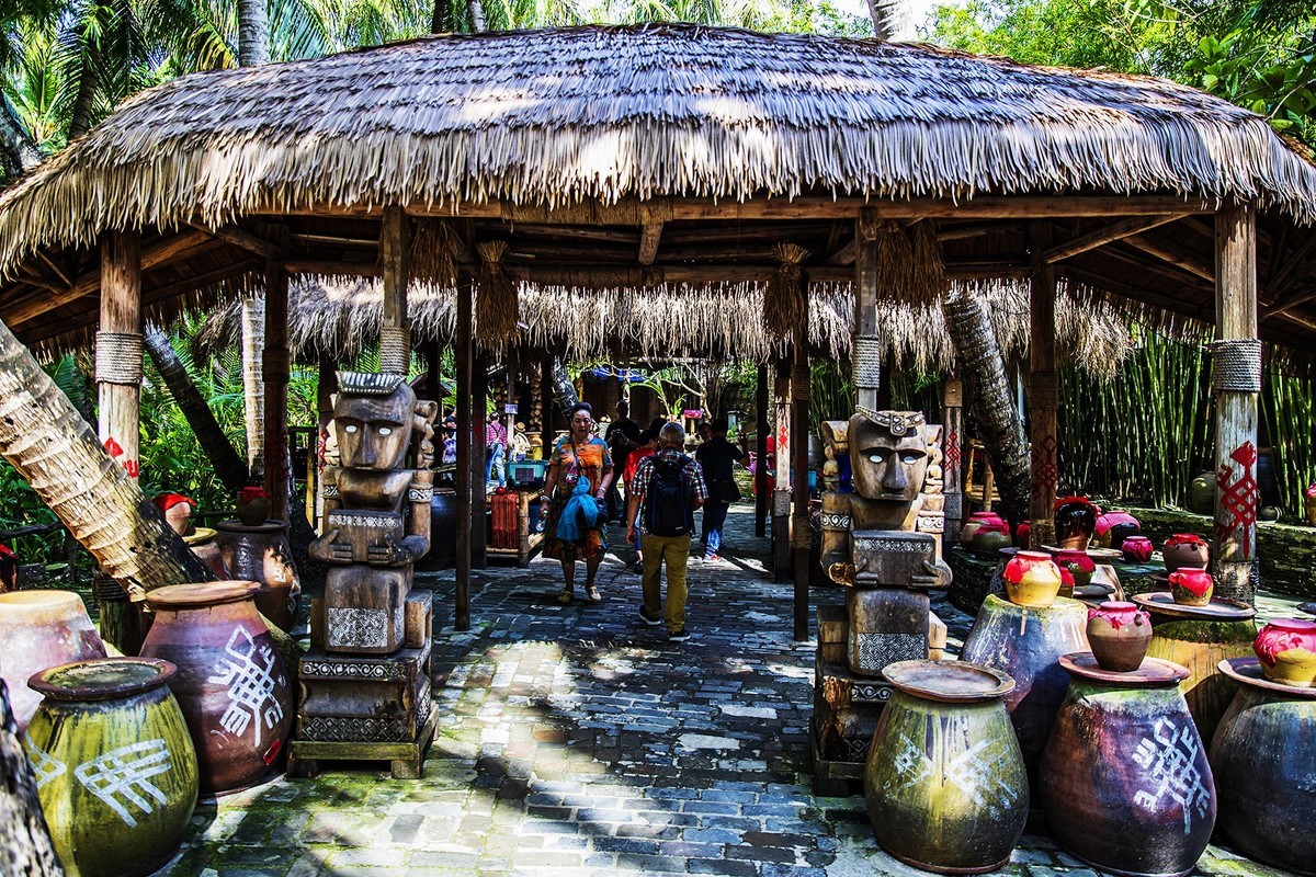 旅游记录：海南陵水 · 椰田古寨