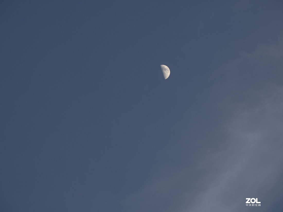 奥林巴斯M.ZUIKO DIGITAL ED 12-200mm f/3.5-6.3新头试拍