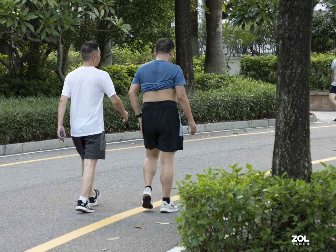 奥林巴斯M.ZUIKO DIGITAL ED 12-200mm f/3.5-6.3新头试拍