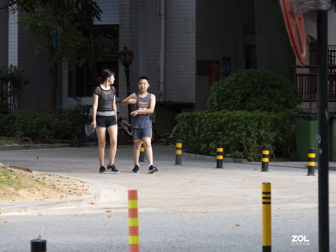 奥林巴斯M.ZUIKO DIGITAL ED 12-200mm f/3.5-6.3新头试拍