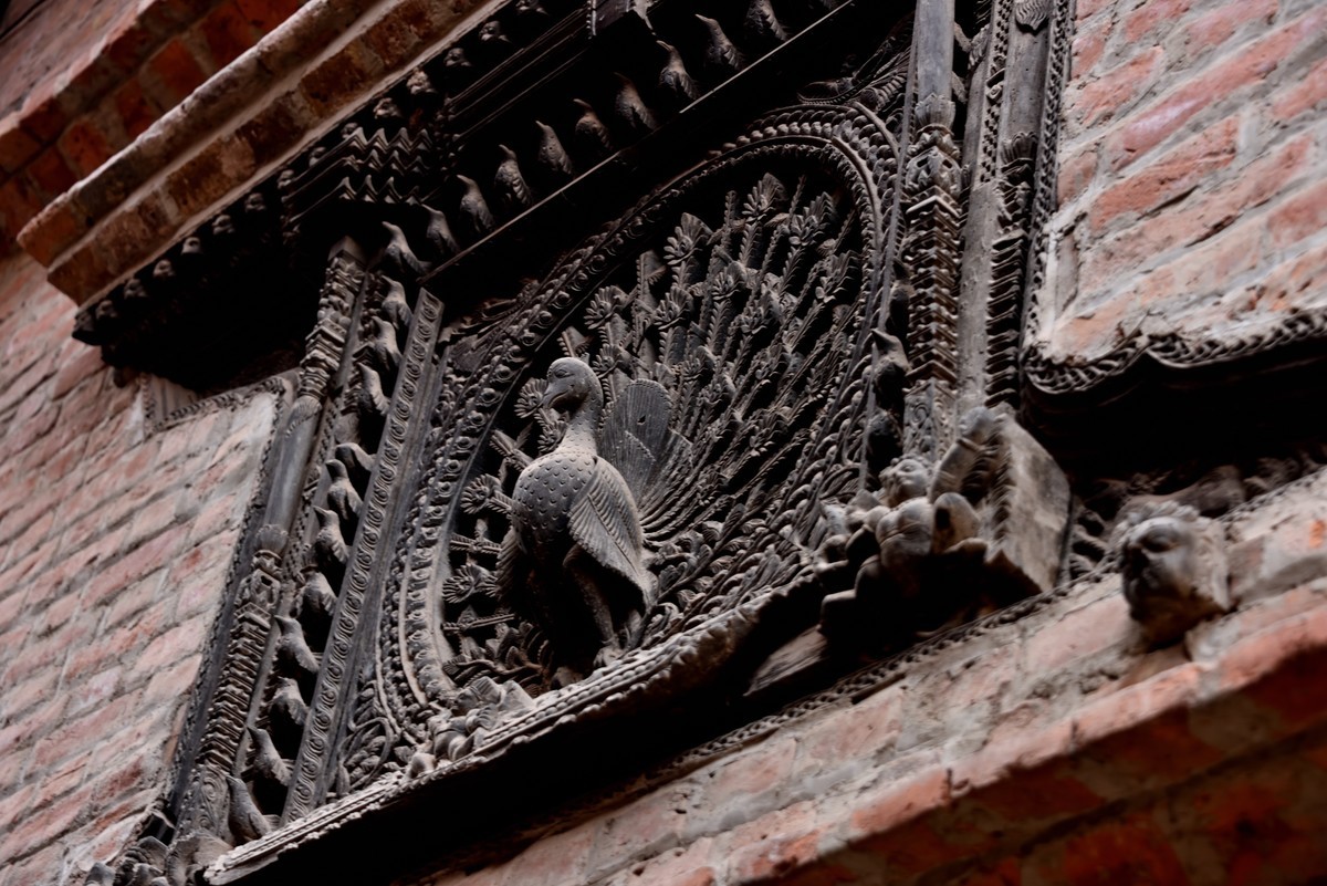 尼泊尔探秘之旅——巴德岗——孔雀窗