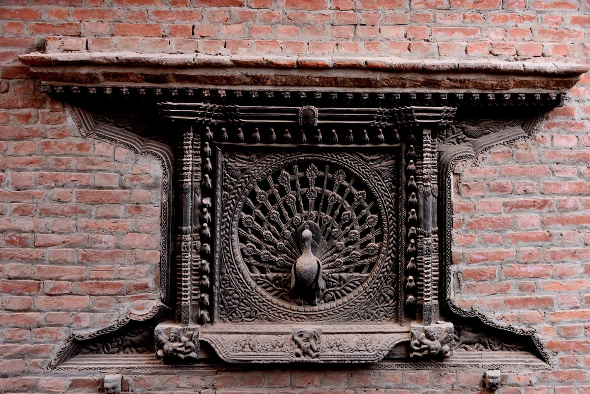 尼泊尔探秘之旅——巴德岗——孔雀窗