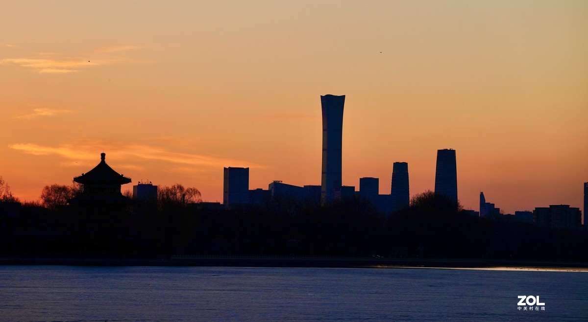 北京后海日出