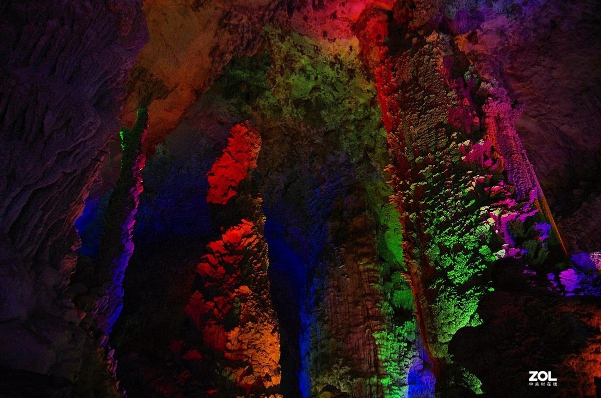 广西巴马百魔洞海底世界--15P