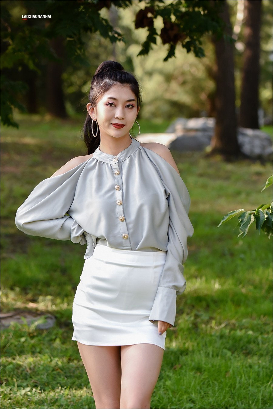 2021年第680贴室外人像抓拍1003f