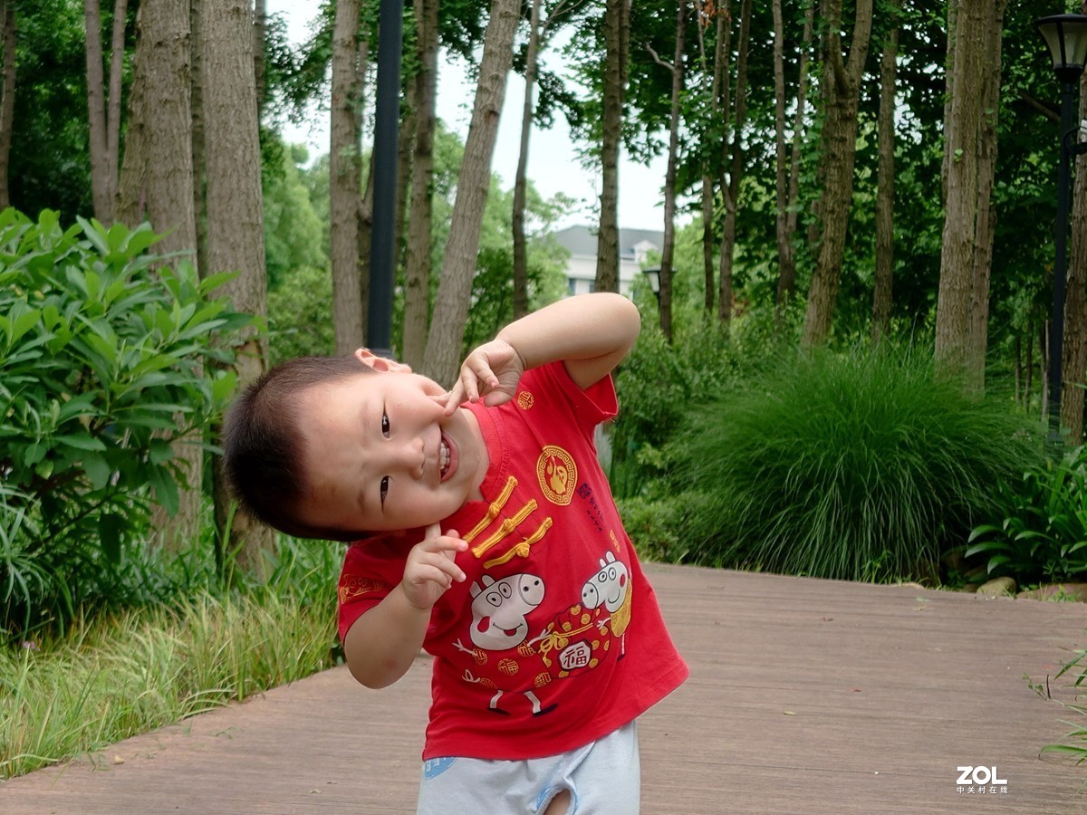 Sony Xperia1III拍娃神器