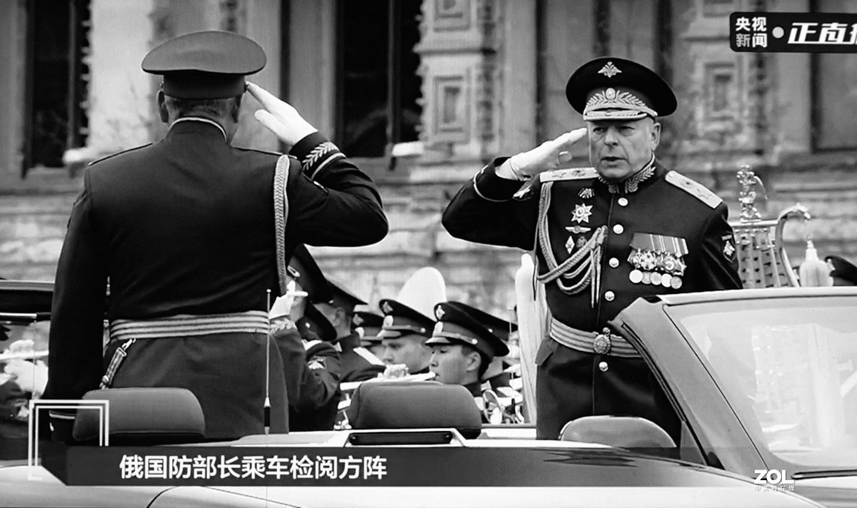 俄罗斯纪念卫国战争胜利76周年阅兵式【翻拍】