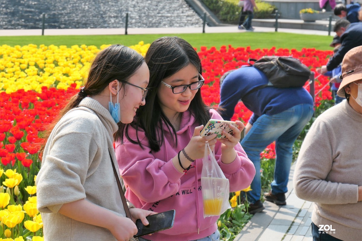 【春之恋】——摄于上海雕塑公园