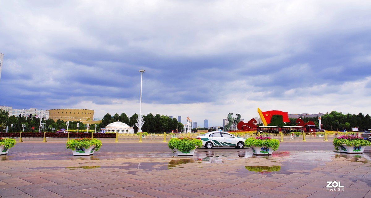鄂尔多斯市---随拍【3】--新城市广场附近建筑及街景