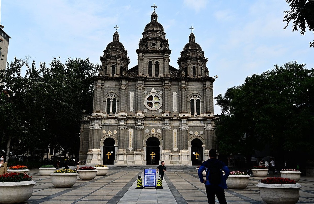 [ 北京王府井天主堂] ( 4 )