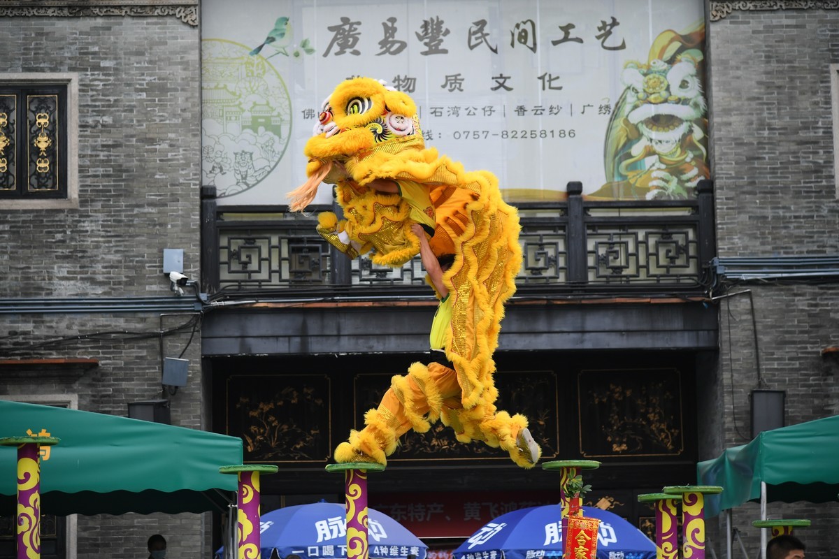 佛山黄飞鸿醒狮表演精彩