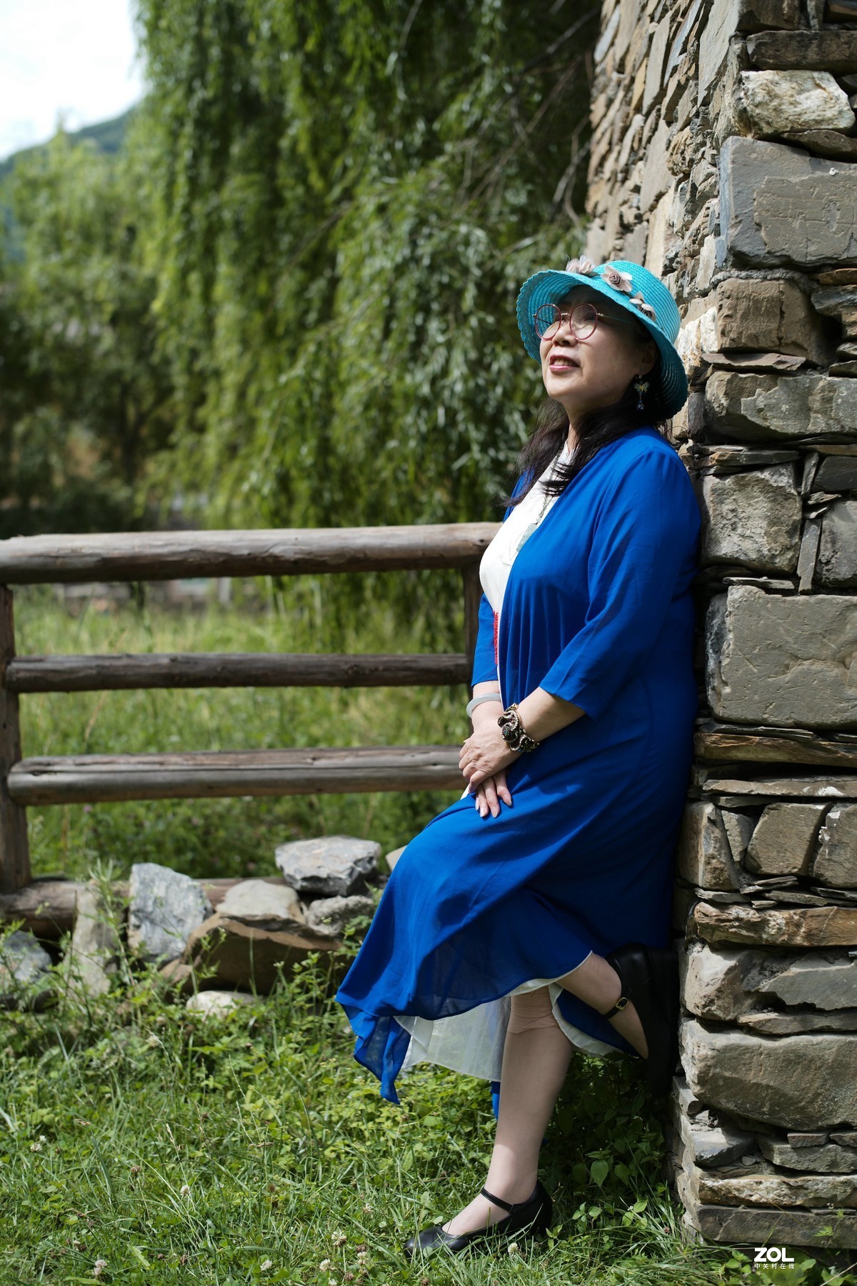 宝兴仁朵藏寨拍人像之二（原片直岀）