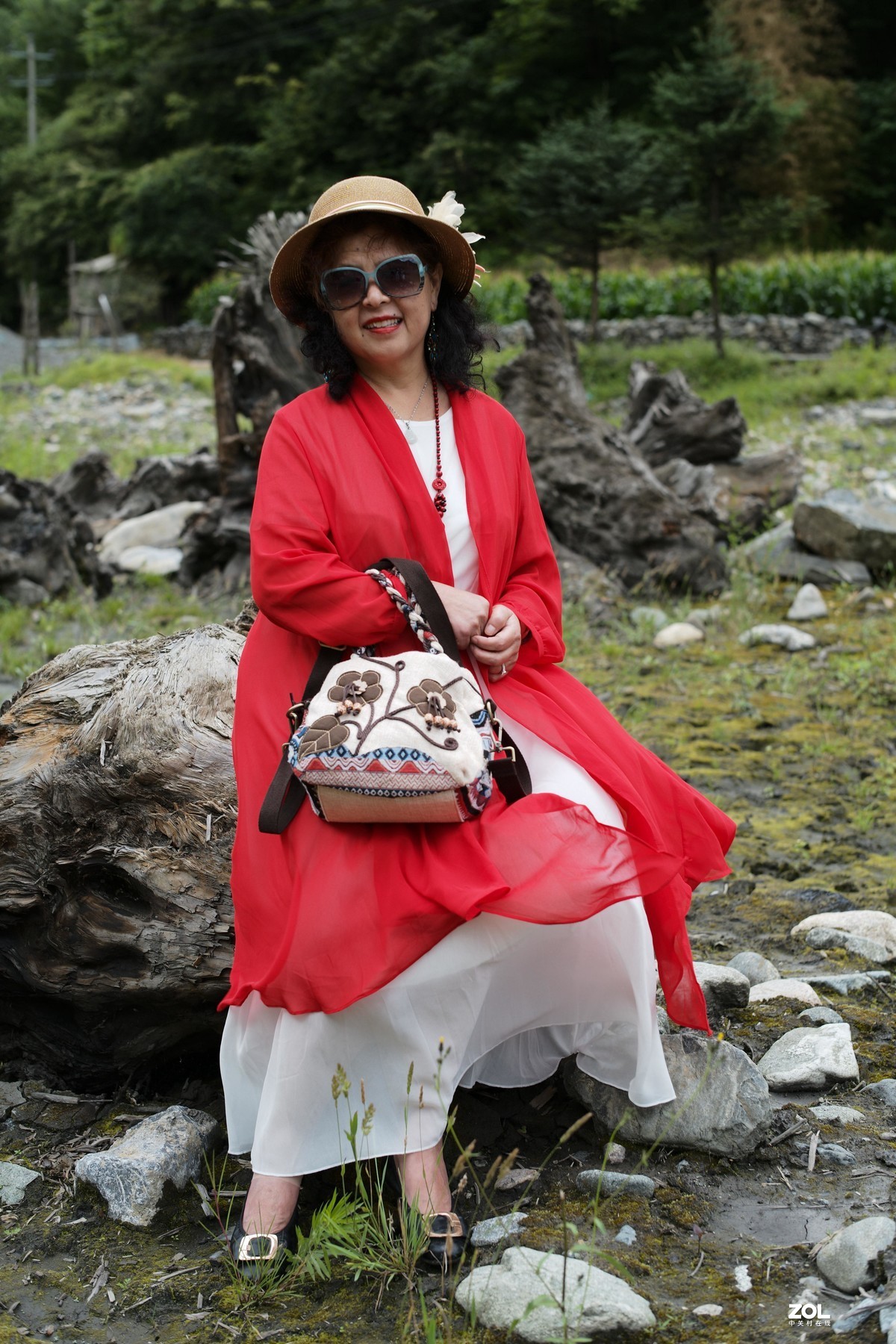 宝兴仁朵藏寨拍人像之二（原片直岀）