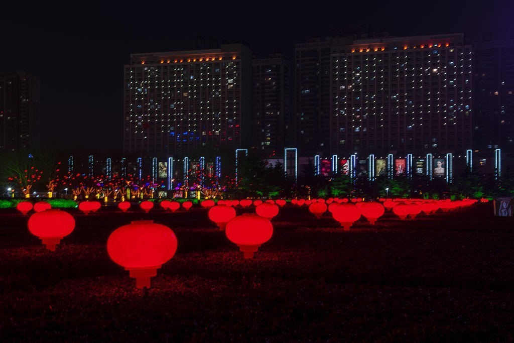 夜晚廣場紅燈籠-中關村在線攝影論壇