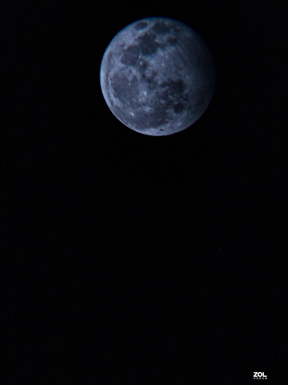 庚子年岁末的月亮---手机