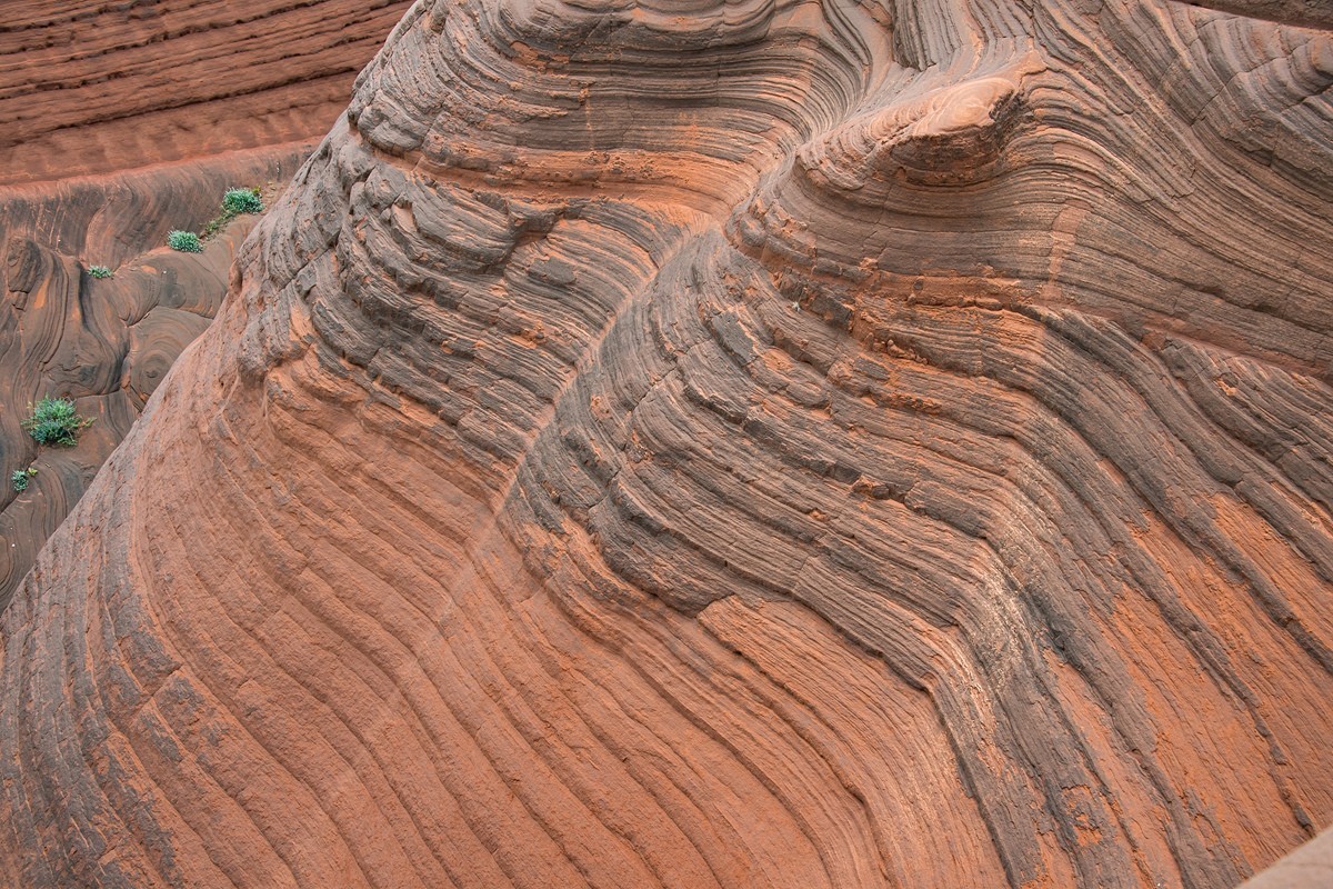 陕西榆林市靖边县波浪谷、水上丹霞、鳄鱼湾