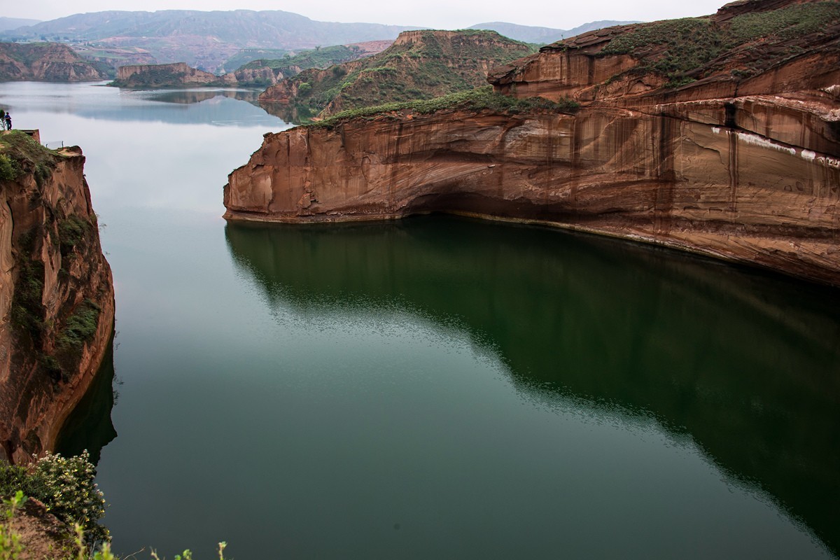 陕西榆林市靖边县波浪谷、水上丹霞、鳄鱼湾