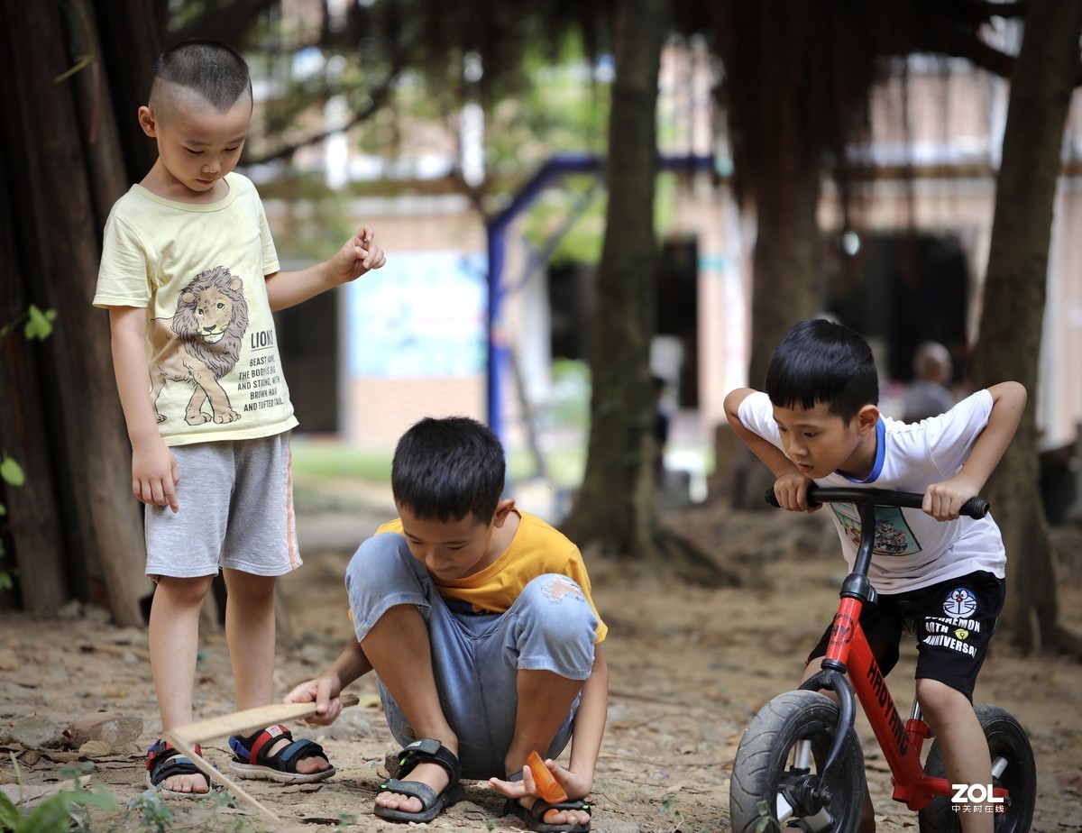 5DSR+百微，公园拍小孩