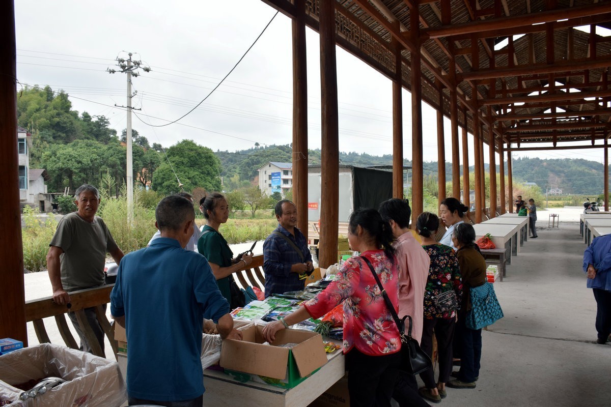2021秋 湘西南（40）响水坝街头