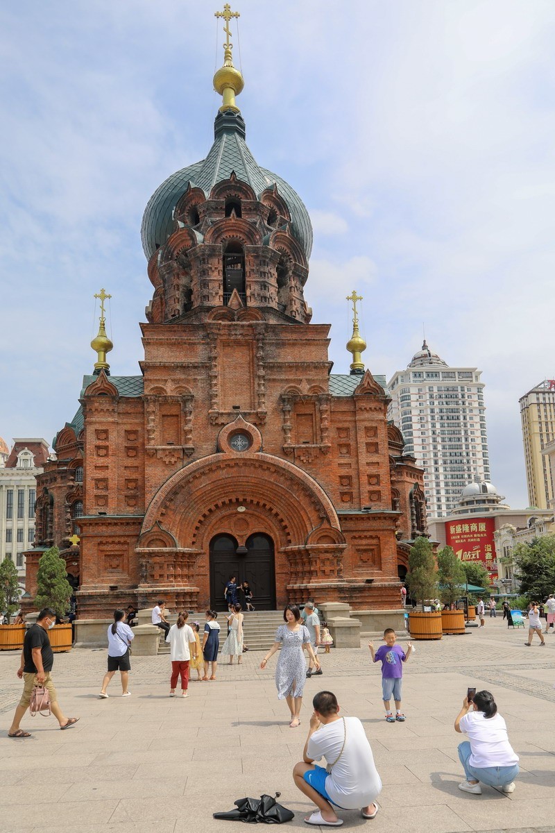 哈尔滨索菲亚教堂和几组雪雕作品复制件