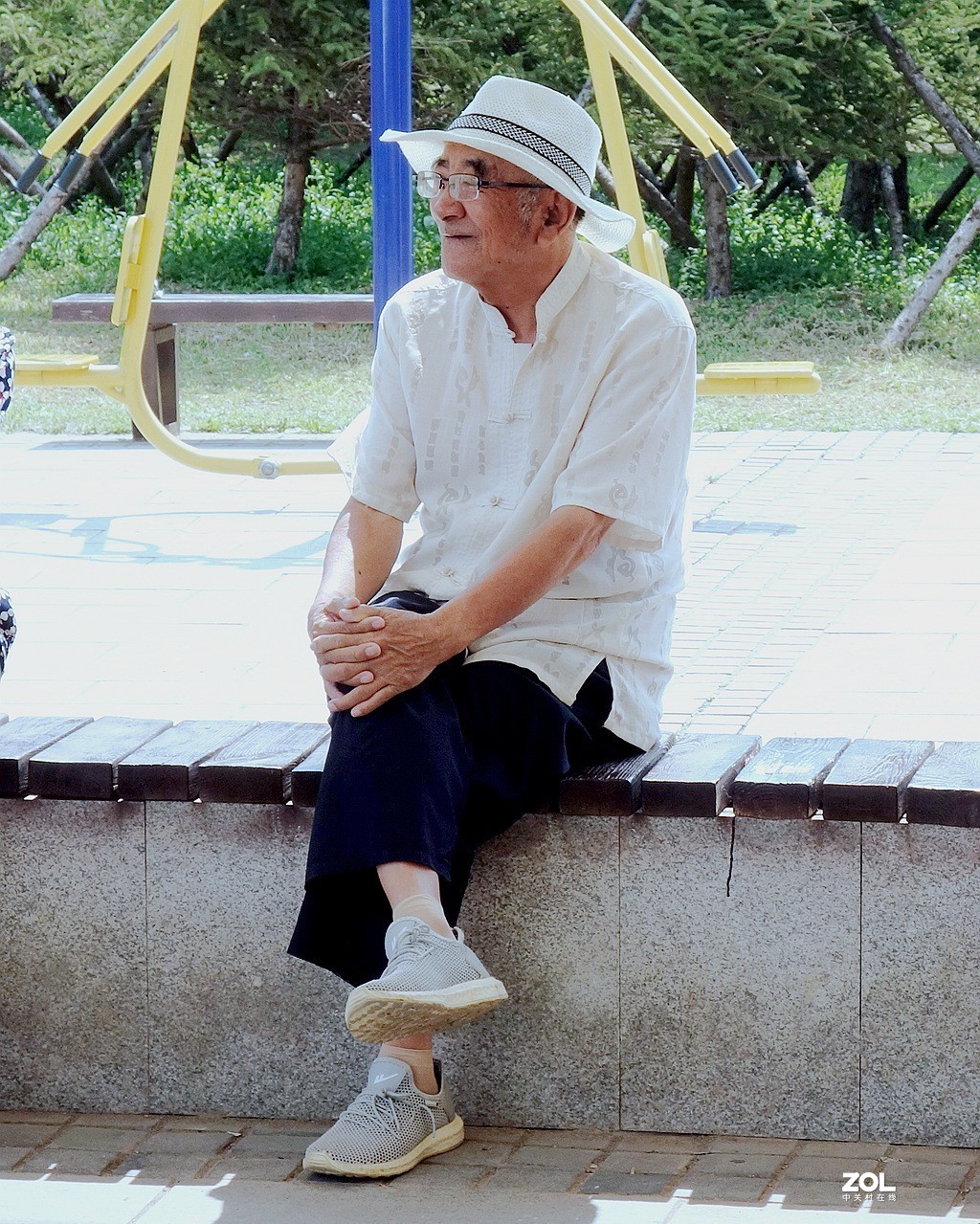 公园的退休老人