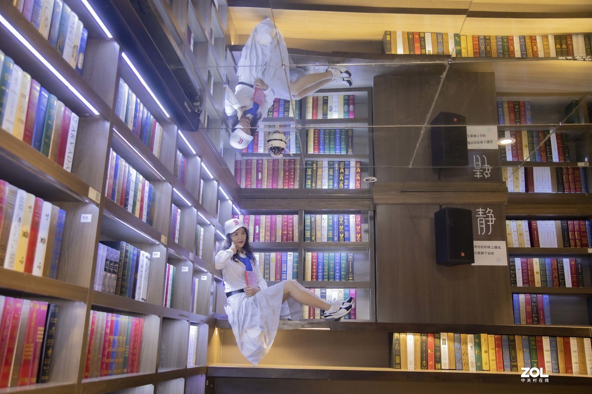 孜孜不倦的莘莘学子