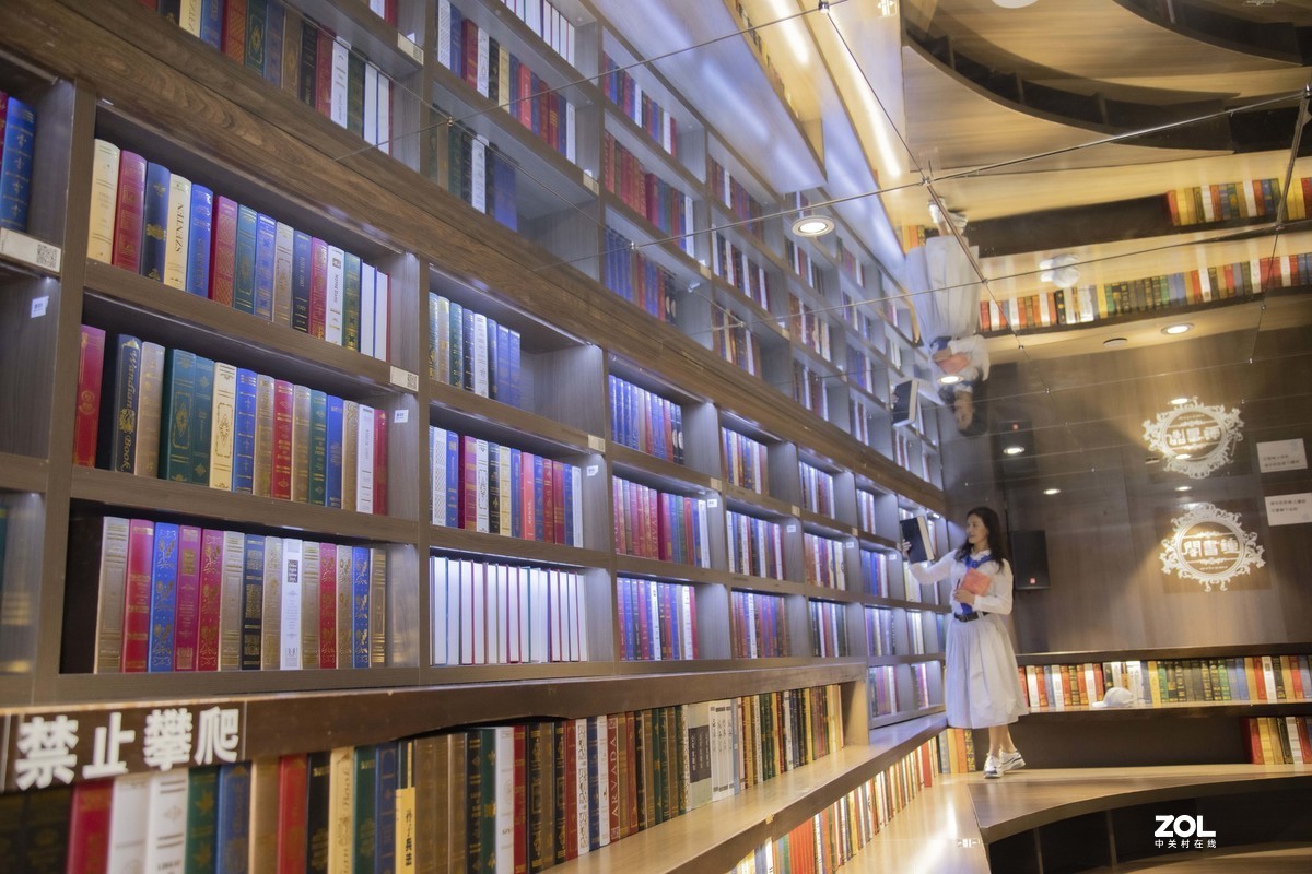 孜孜不倦的莘莘学子