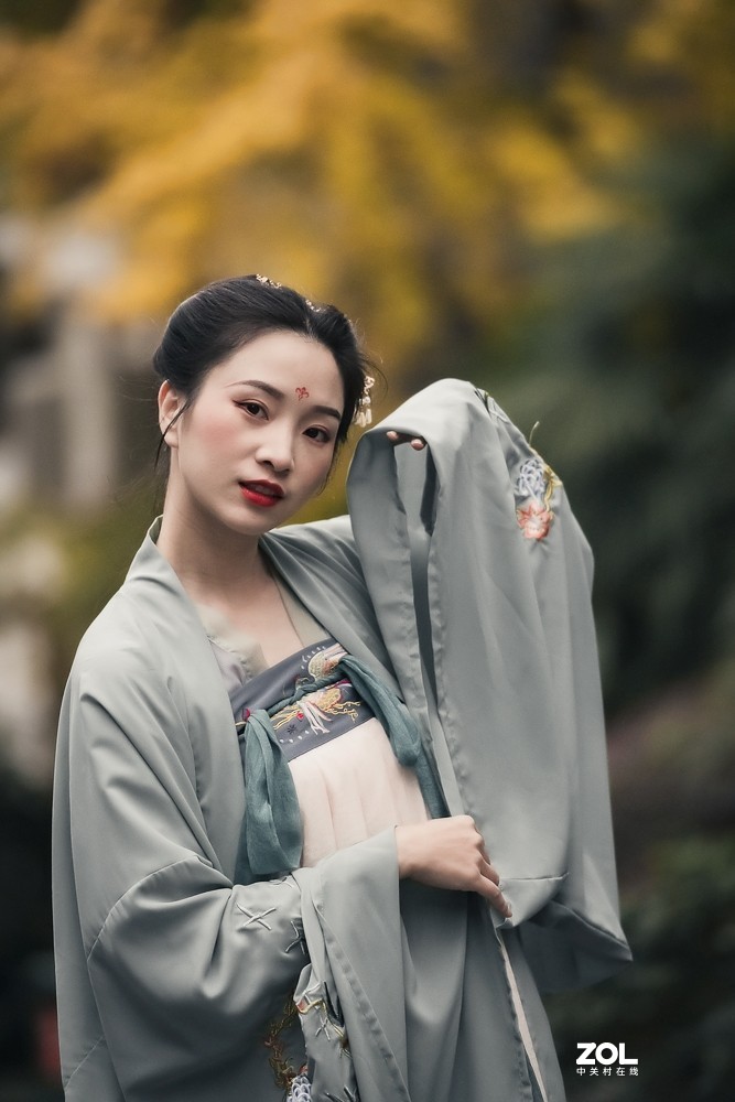 古风汉服人像 尼康D850+ 尼康AF-S 尼克尔 70-200mm f/2.8G ED VR II