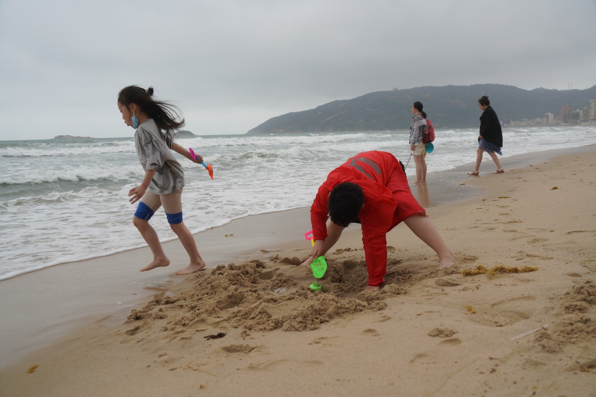 海滩童趣