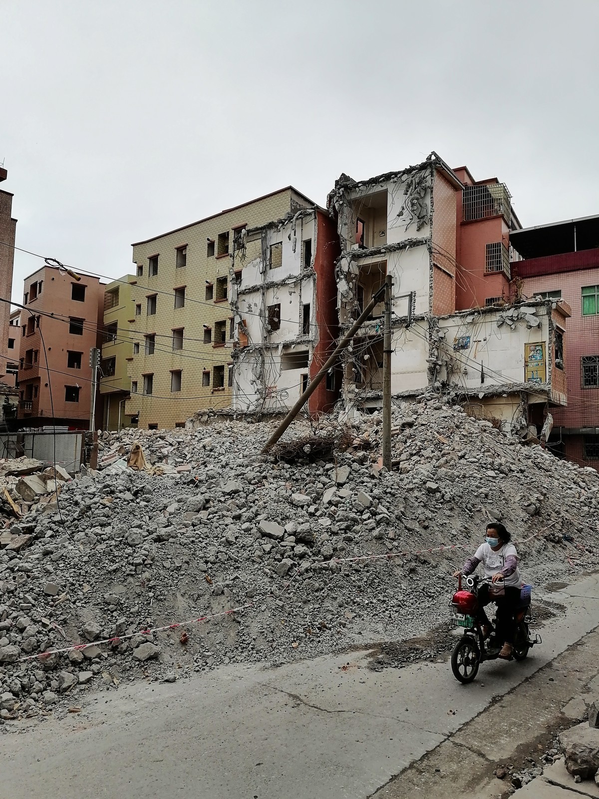 废墟爱好者快去吧！广州沙步村改造，后面就没了