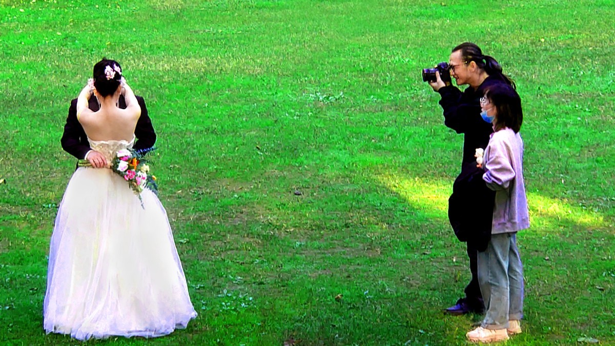 携一组索尼旗舰手机(xperia 1 ll )图片问候 永不败落的神圣丶鹿鸣1965两位版主