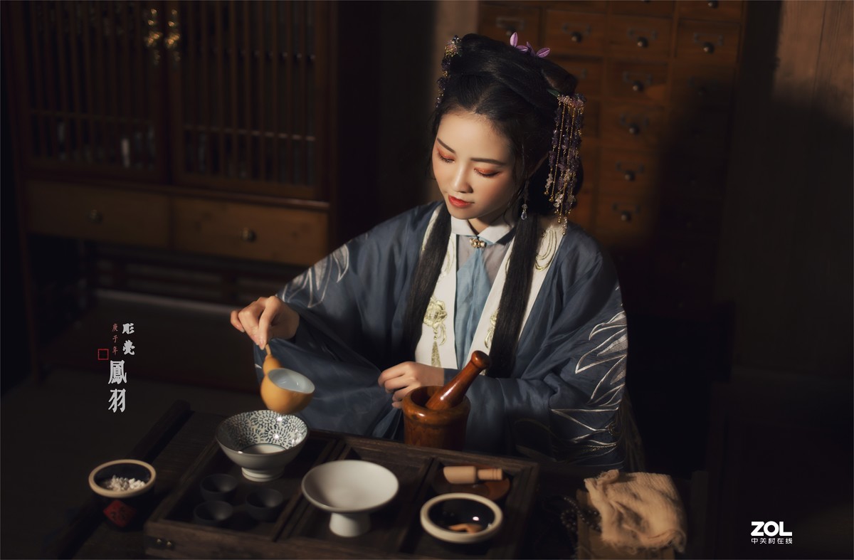 雕甍凤林，，，，“室内人像，PHOTO”