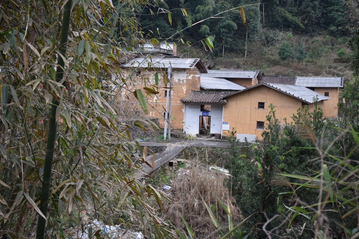 大山的人们大山的家