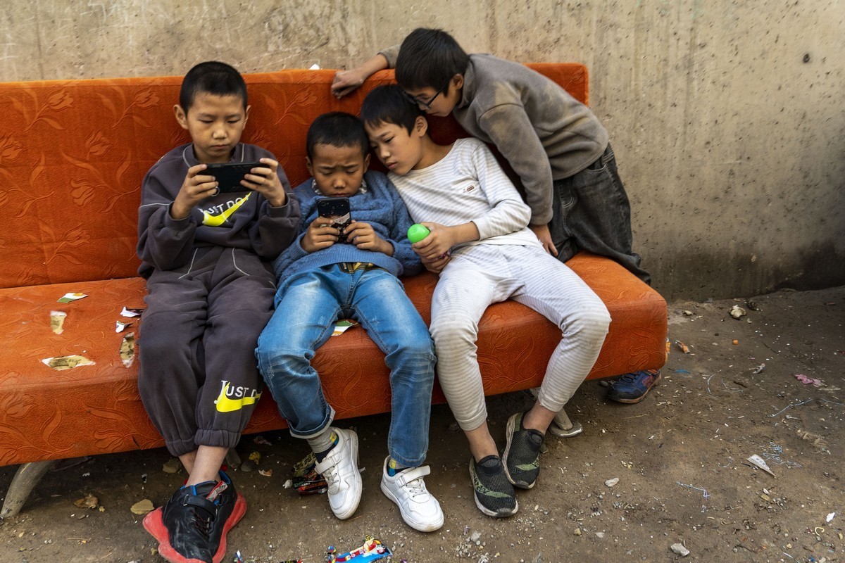 你好，回族小朋友